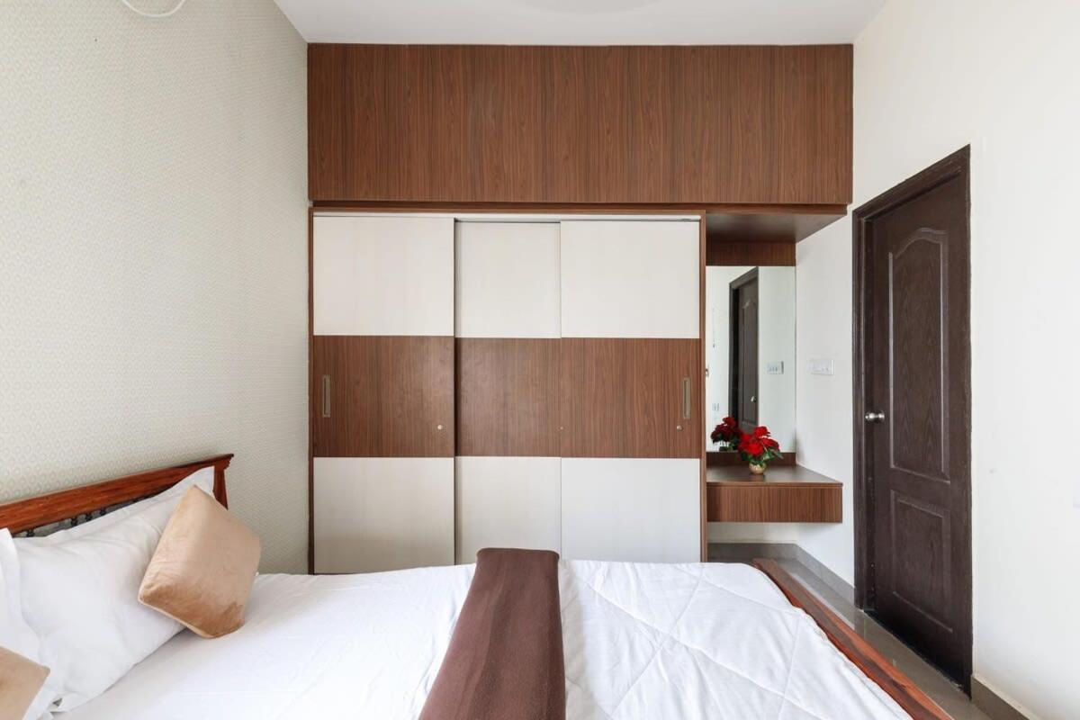 Blue Nest By Stayjadeparty Villalawn โฮซูร์ ภายนอก รูปภาพ